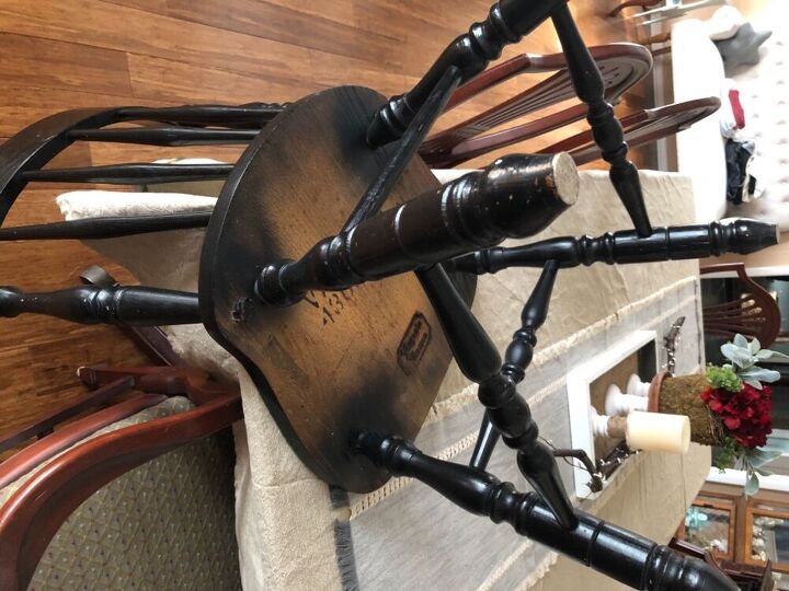 q chair idea