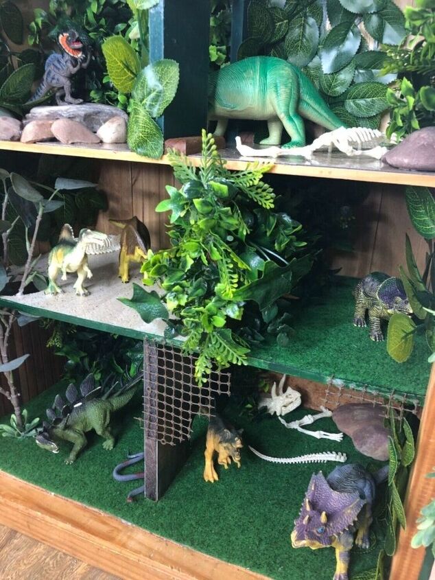 casa de muecas de dinosaurios
