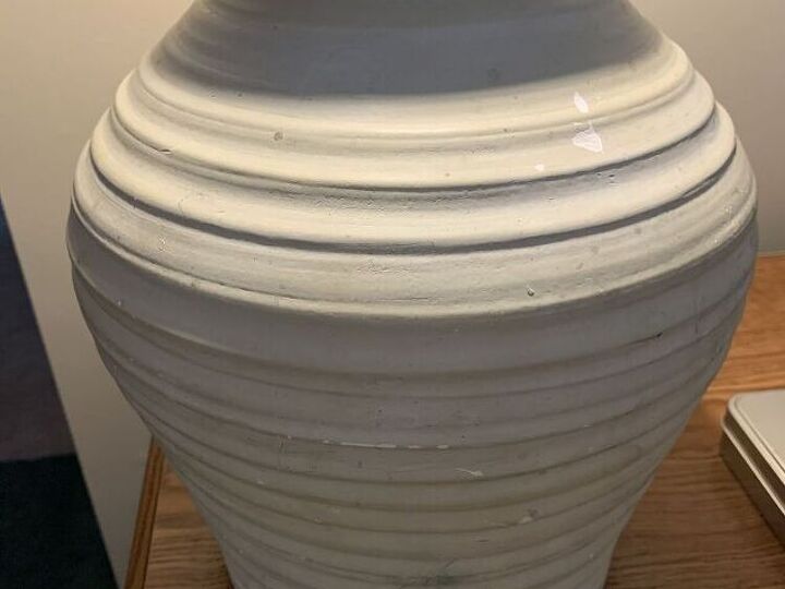 q looking to refurbish and repaint a lamp