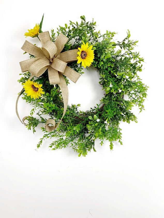 11 magnficas ideas para alegrar la decoracin con flores, Corona de flores