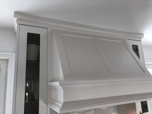 how to fix those ugly gaps in your crown molding and kitchen cabinets