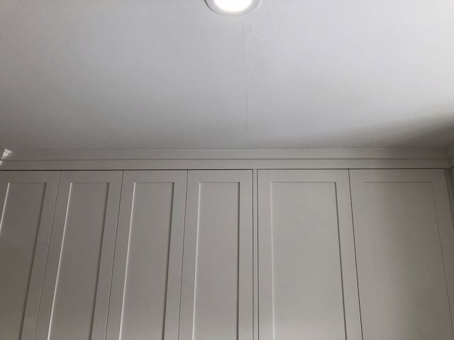 how to fix those ugly gaps in your crown molding and kitchen cabinets