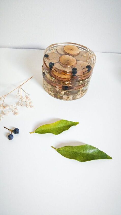 14 ways to use your valentine s day bouquet instead of throwing it out, Epoxy Flower Coasters