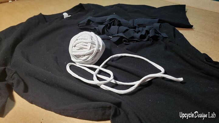 25 times diyers turned old items into something useful, T shirts
