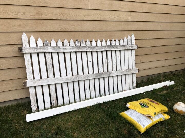 25 times diyers turned old items into something useful, Picket fence