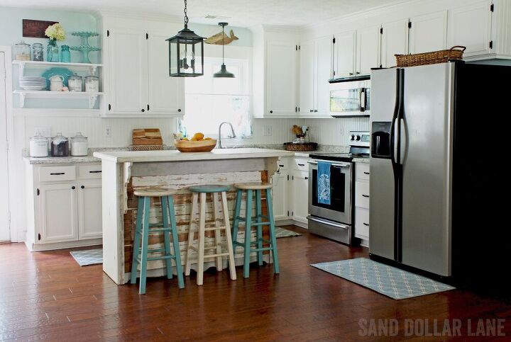 20 ways to add a coastal vibe to your home without being tacky, Build a rustic looking kitchen island