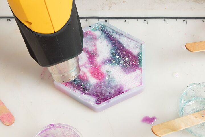 posavasos de resina con purpurina de unicornio fcil de hacer