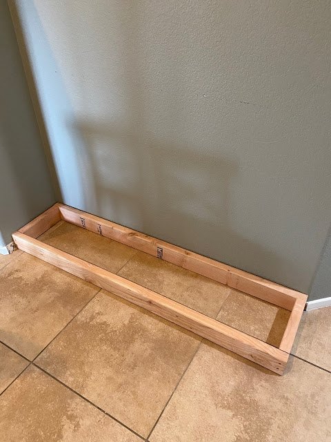 diy mudroom built in