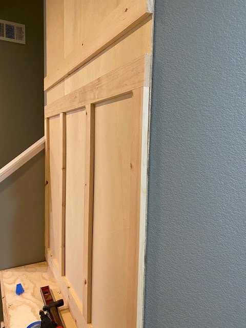 diy mudroom built in