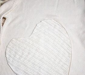 how i made a heart placemat from a sweater