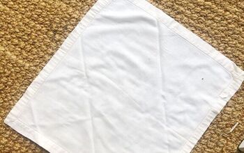 Cómo doblar una servilleta en un sobre