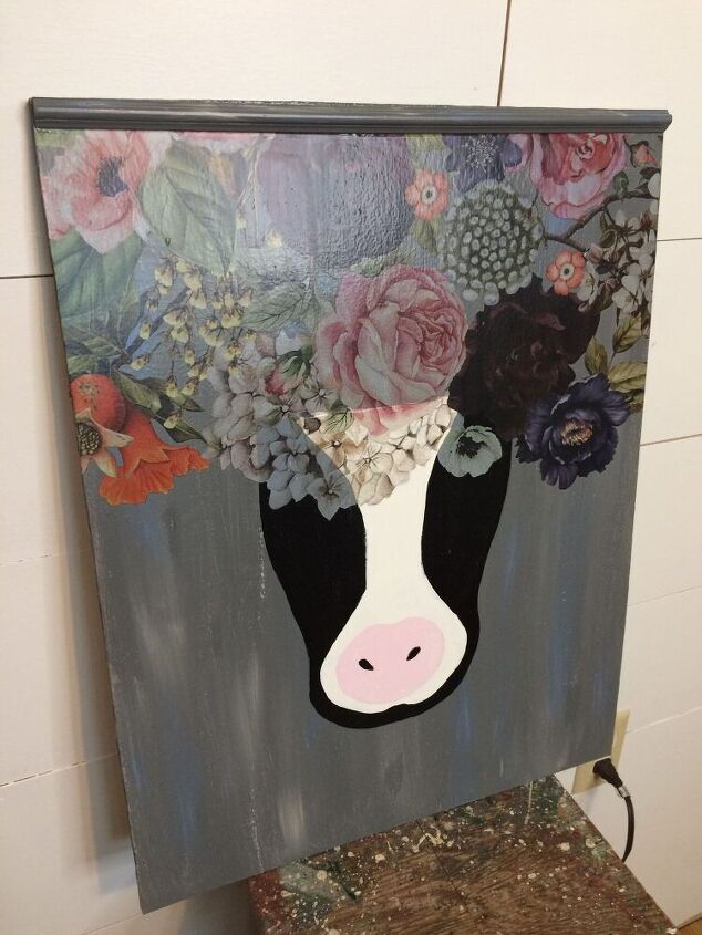 pintar un cuadro de una vaca