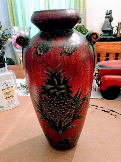 guess what i made using an old vase