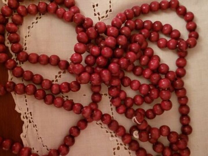 q repurpose wooden beads