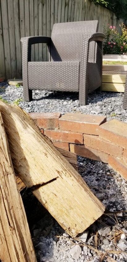 how to make a fire pit with leftover bricks