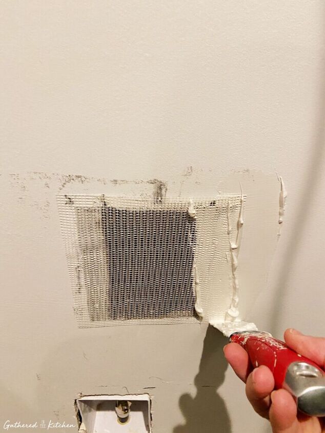 como reparar um buraco no drywall
