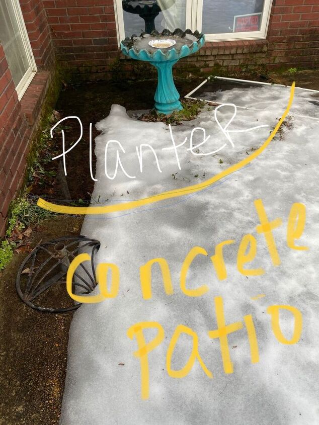 q how to avoid water being trapped at the corner of my house