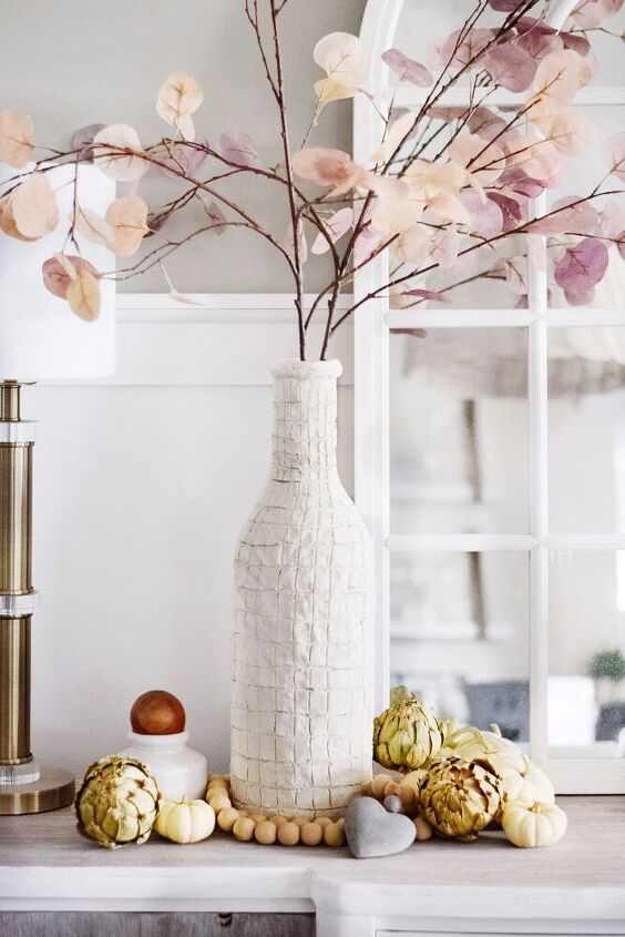 10 stunning ways to make a cheap glass vase look so high end, Cover it in air dry clay