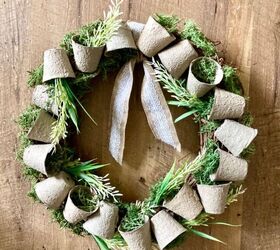 20 pretty dollar tree transformations for you to copy this weekend, Glue together peat pots and moss for a grapevine wreath