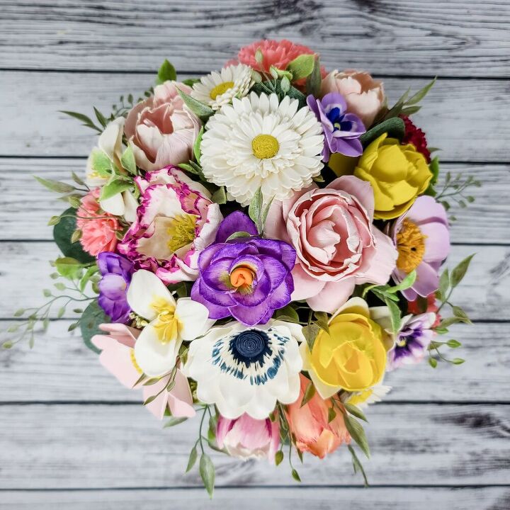 s refresh your decor this month with these 20 colorful spring ideas, Faux floral bouquet centerpiece