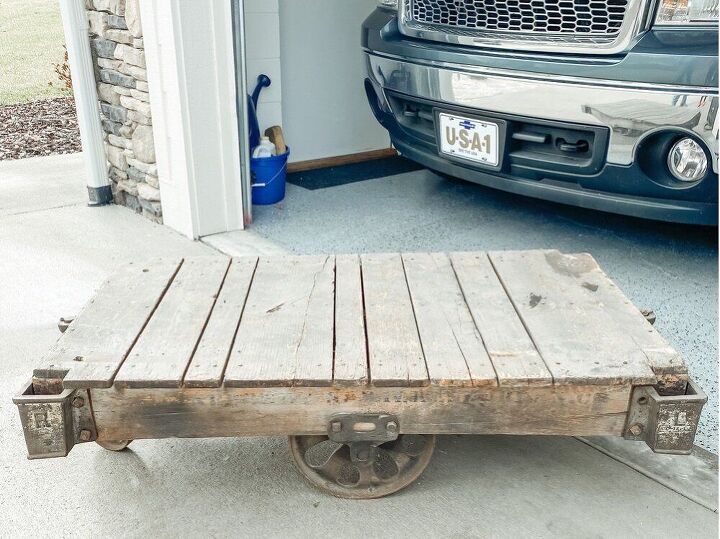 how to restore an old railroad cart into a coffee table, Ready to spruce this baby up