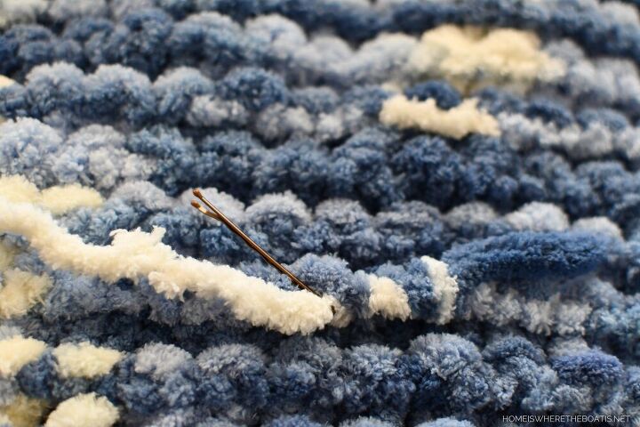 how to make an ez loop yarn throw blanket