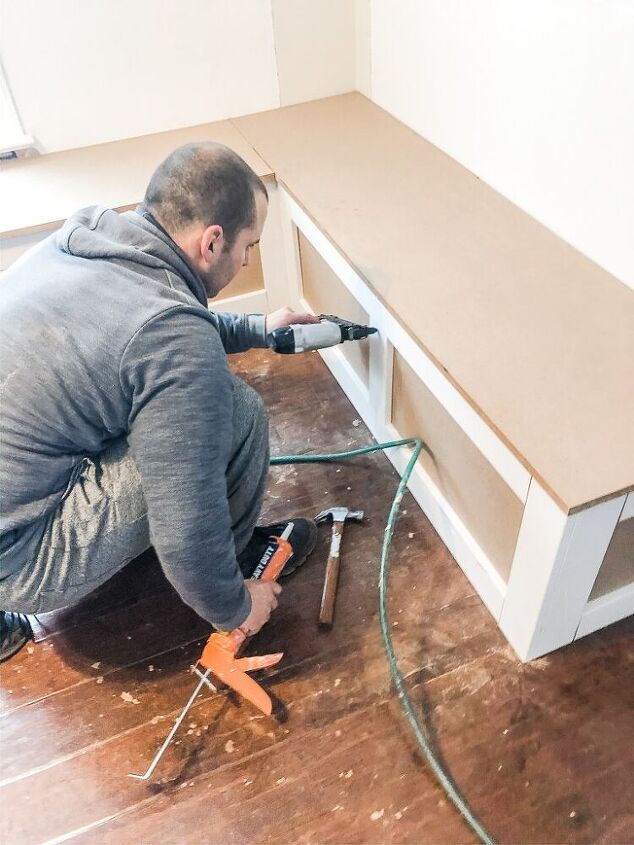 how to build a diy window bench