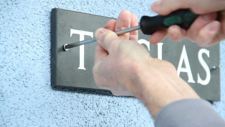 how to install a slate house sign