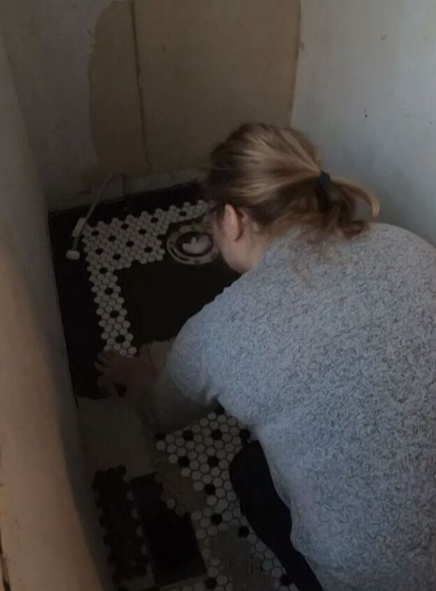 how to install mosaic tile