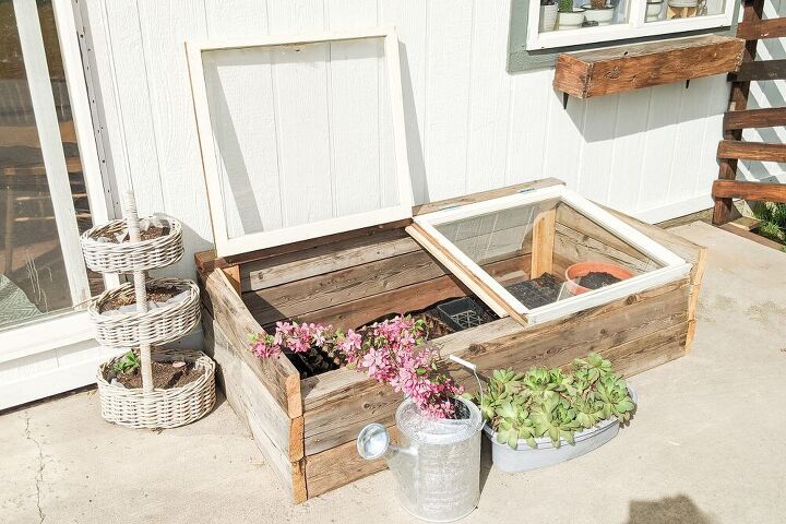 15 maneras de poner en marcha el jardn de tus sueos esta primavera, Mini invernadero para la terraza o el patio