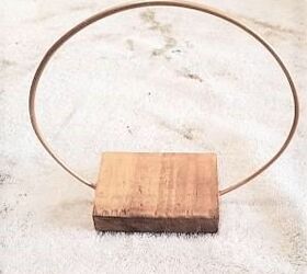 Glue a hoop to a block of wood for this beautiful decor idea