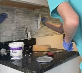 installing kitchen backsplash tile using adhesive tile mat