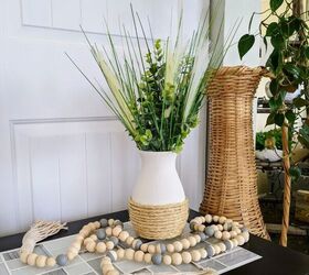 How To Create A Unique Boho Style Centerpiece Vase For Under $5