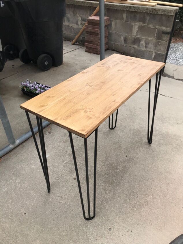 mesa escritorio de madera increblemente sencilla