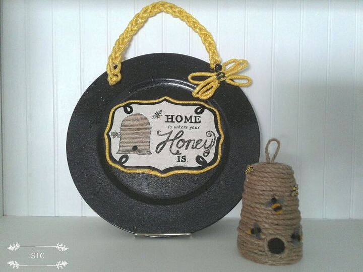 spring bee sign and skep made from thrifted items, Finished Display