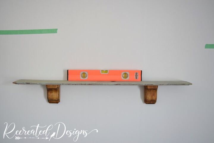 Cómo convertir un cajón roto en una bonita estantería | Hometalk