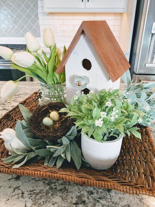 ideia de decorao de primavera com casinhas de passarinho