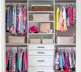 s 15 organizers that will seriously improve parents lives, This supremely organized shared closet