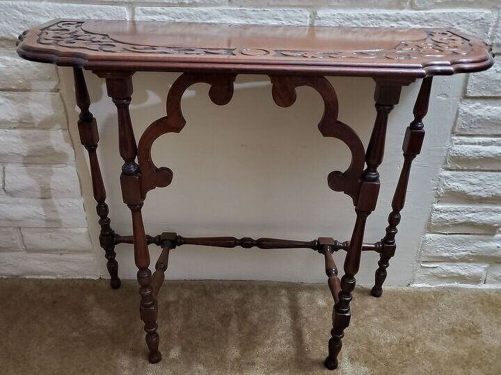q can anyone tell me how much this console table is worth