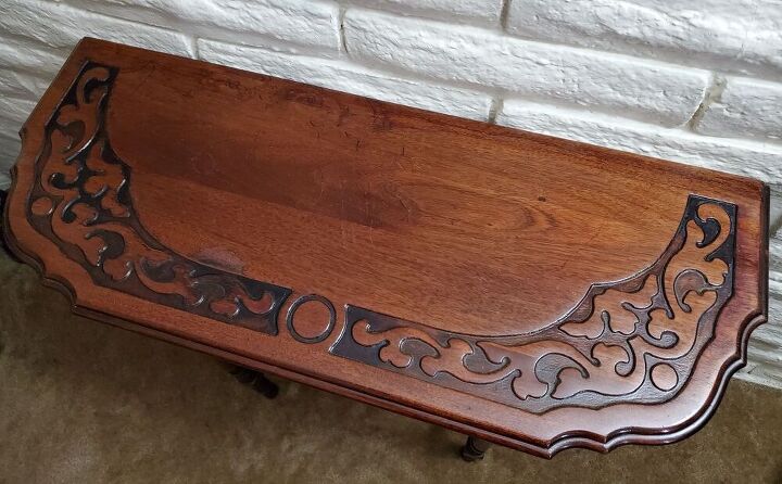 q can anyone tell me how much this console table is worth