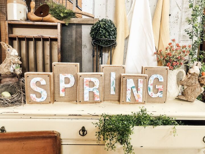 s 15 gorgeous farmhouse spring decor ideas, Burlap Letter Blocks