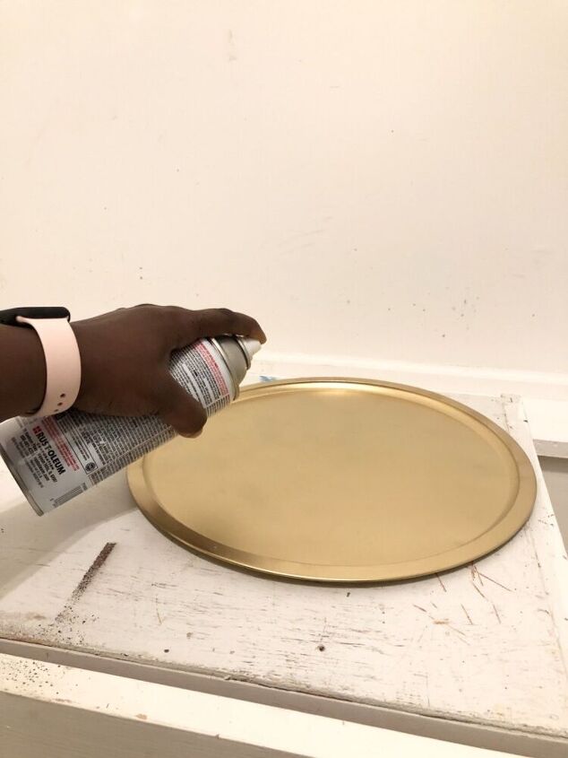 sencillo cargador de bandejas y platos de la tienda del dlar el poder de la pintura