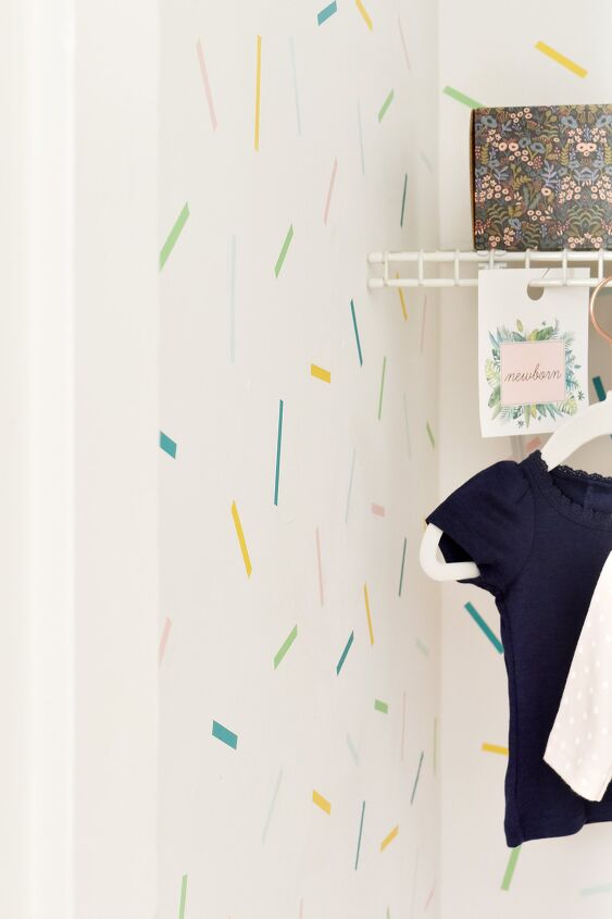 12 vezes em que os pais fizeram os quartos de seus filhos parecerem melhores que os, Ideia de parede de destaque Arm rio de confete com fita Washi