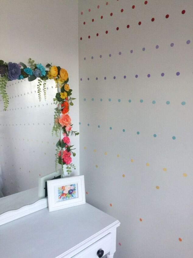 s 12 times parents made their kids bedrooms look better than ours, They decorated a super cheap and easy rainbow accent wall