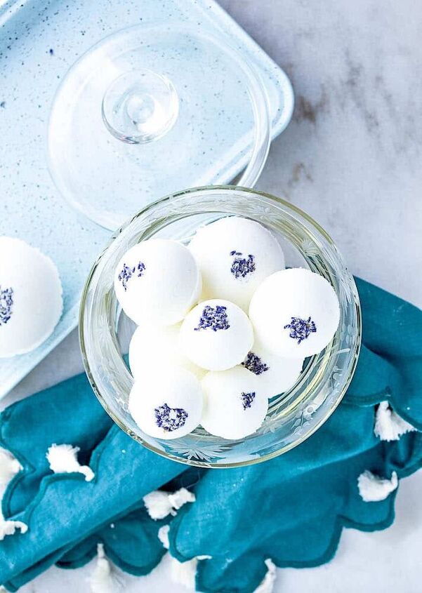 s treat yourself to a relaxing spa day with these 12 ideas, Silky bath fizzies with essential oils