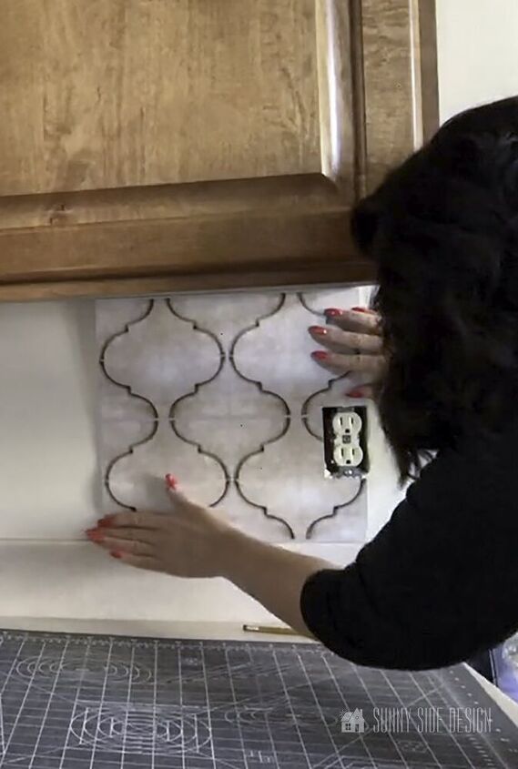 how to install an inexpensive peel and stick backsplash easily