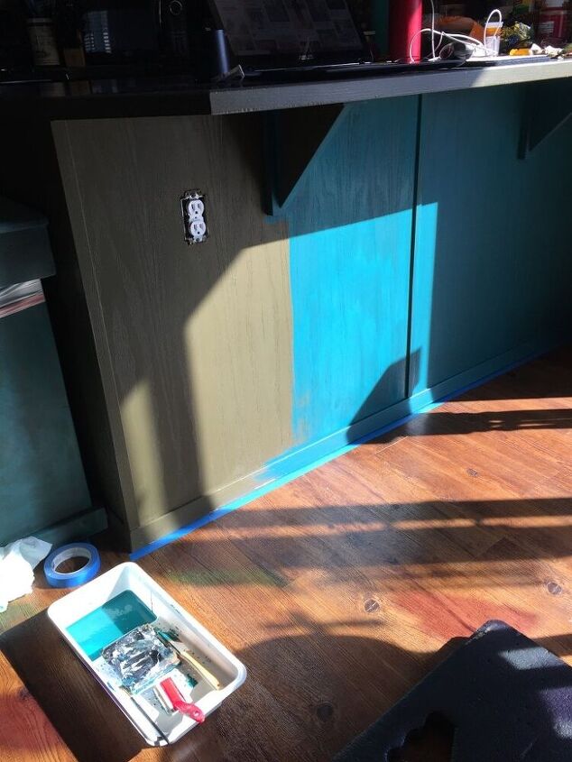 he pintado los armarios de mi cocina de color azul marino