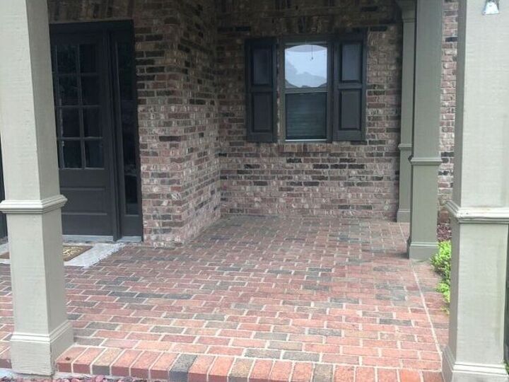 q help me decorate my front porch