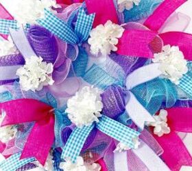 s 16 gorgeous home decor ideas you can make in one afternoon, Hydrangea Mesh Wreath