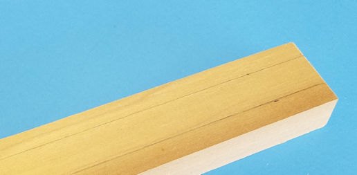 rack de panela de madeira bonita que um timo projeto para iniciantes, Desenhe uma linha central em um lado da pe a da moldura e uma linha dupla no outro lado